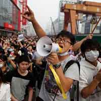 Tin tức trong ngày - TQ: Chính quyền xuống nước, dân không tin