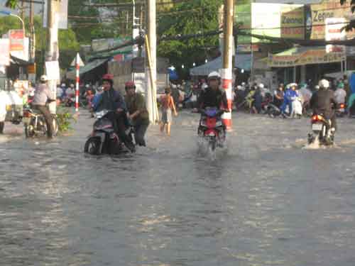 Nhận diện “thủ phạm” khiến TP.HCM ngập sâu - 2