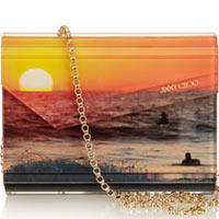 Bí quyết mặc đẹp - Chế clutch hàng hiệu chỉ chớp mắt