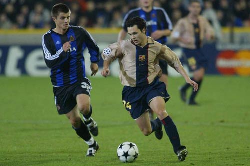 Iniesta: 10 năm, 10 khoảnh khắc diệu kỳ - 1