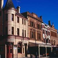 Phi thường - kỳ quặc - 6 khách sạn nhiều "ma" nhất thế giới