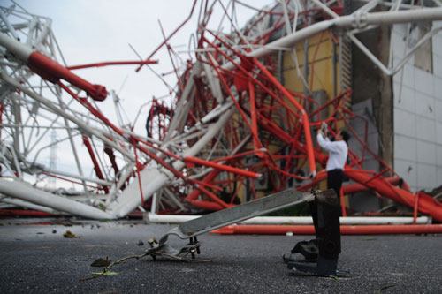 Chùm ảnh: Nước mắt sau cơn bão - 3