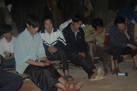 Đêm trắng trước mùa hoa anh túc - 3