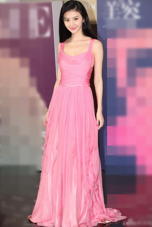 Trương Mạn Ngọc bị chê lụi tàn xơ xác - 9