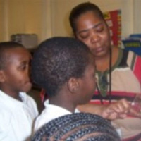 Tin tức trong ngày - Ai Cập: Giáo viên đe dọa phụ huynh trên Facebook