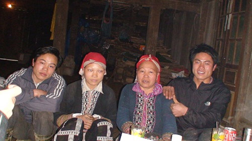 Người phụ nữ 11 lần tự đỡ đẻ cho mình - 1