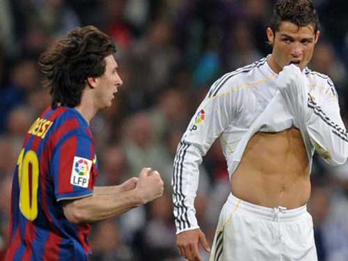 Messi lại đánh bại Ronaldo - 1
