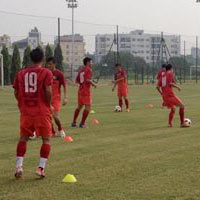 Bóng đá - ĐT Việt Nam tập đá kiểu Tây Ban Nha