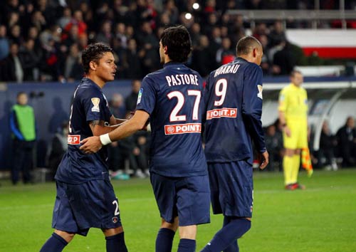 PSG - Marseille: Chiếc thẻ đỏ tai hại - 1