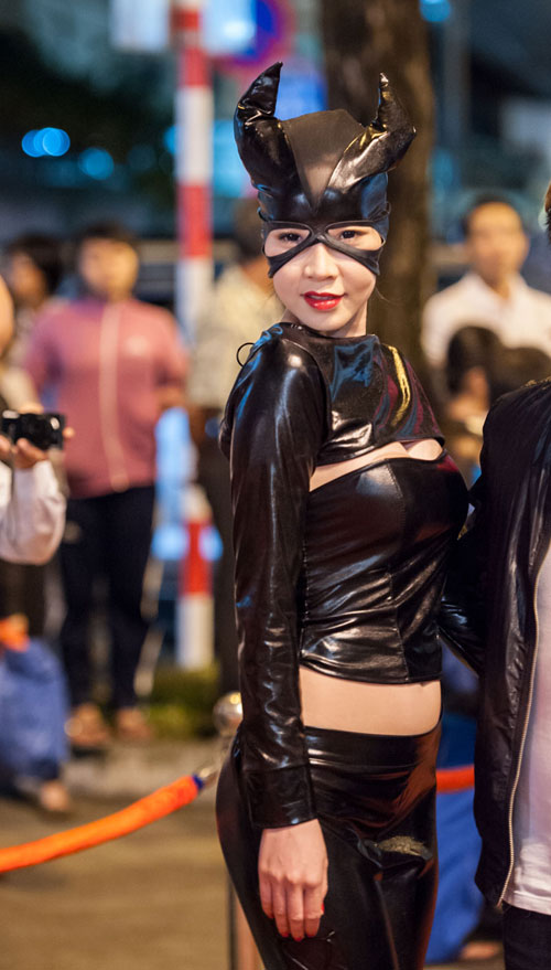 Học trò Mr Đàm rủ nhau đi xem 007 - 13