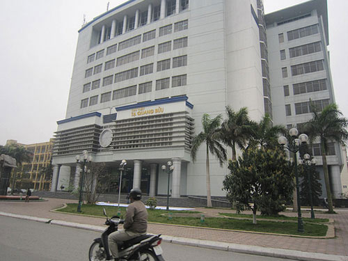 ĐH Bách khoa HN phản pháo vụ làm khó thầy già - 1