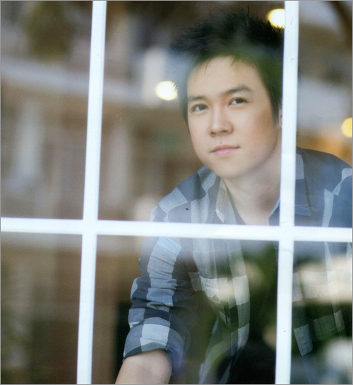 Lê Hiếu: Có cô đến với tôi vì...chơi bời - 3