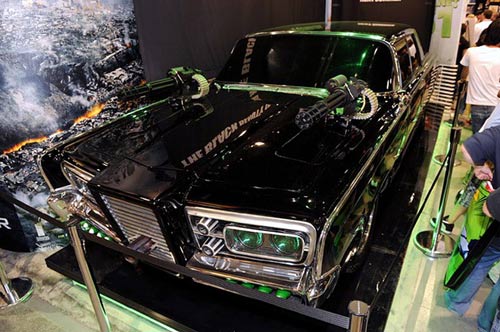 Những chiếc xe bất hủ của Hollywood - 3