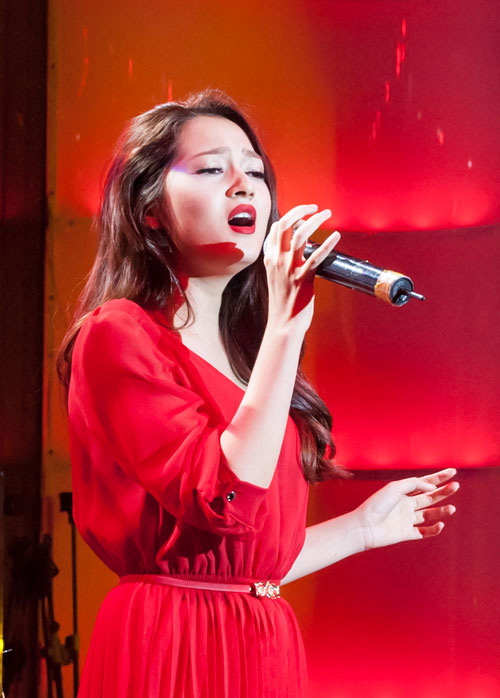 Rời The Voice, Bảo Anh càng đắt show - 12