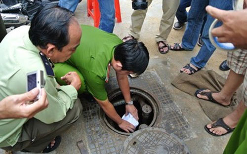 Vi phạm kinh doanh xăng dầu ngày càng tinh vi - 1