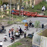 Tin tức trong ngày - Đổ tháp truyền hình: Hệ quả của nhiều sai lầm