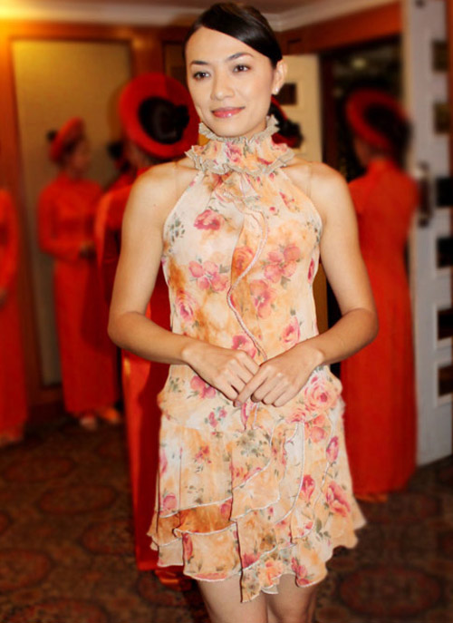 4 "thảm họa thời trang" làng nhạc Việt - 17