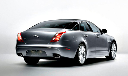 James Bond và BST hàng khủng bạc tỷ - 5