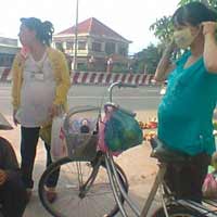 Tin tức trong ngày - Sở Khanh "đại náo" khu công nghiệp