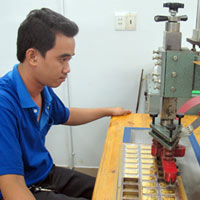 Tài chính - Bất động sản - Sẽ quản lý máy, khuôn đúc vàng