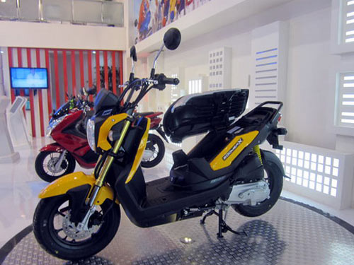 Honda Zoomer X phong cách mới - 2