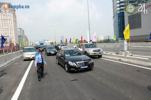 Đường trên cao: Rung rinh nhà cao tầng? - 2