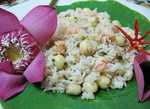 Thanh tao cơm sen xứ Huế - 2