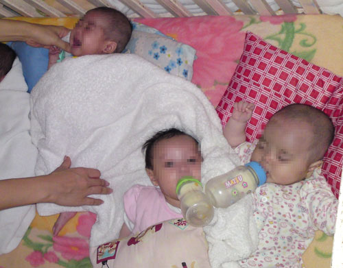 Công nhân trót dại: Nét đẹp tình mẫu tử - 2