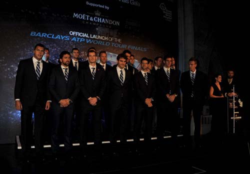 Federer ca ngợi Djokovic hết lời - 1