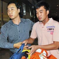 Tin tức trong ngày - 8 thủy thủ tàu Saigon Queen đã về nước