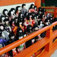 Phi thường - kỳ quặc - Ám ảnh ngôi đền tưởng niệm búp bê