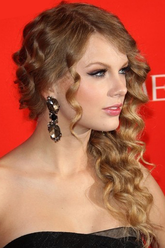 Taylor Swift thêm ngọt ngào vì đâu? - 3