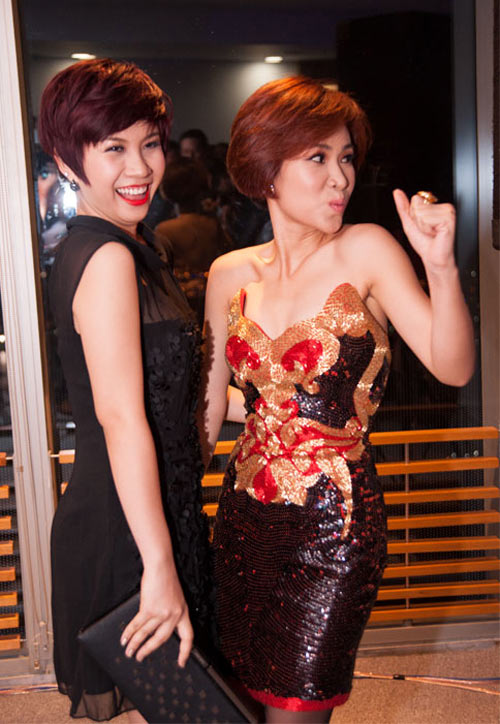 Uyên Linh nhí nhảnh khoe đường cong - 5