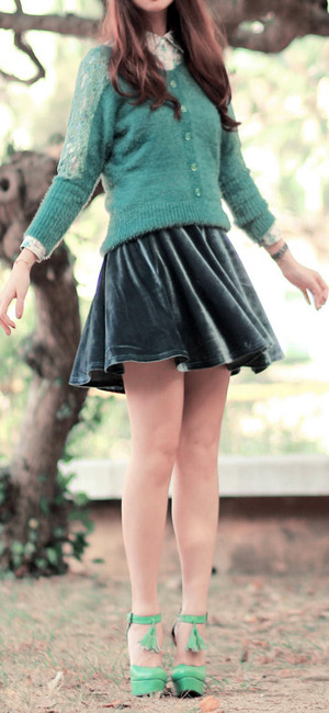 Lướt phố Hồng Kông ngắm chân dài - 18