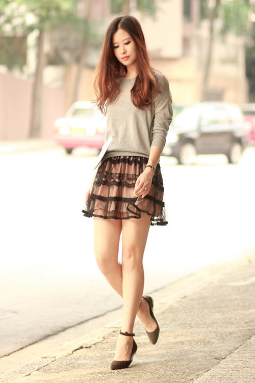 Lướt phố Hồng Kông ngắm chân dài - 19