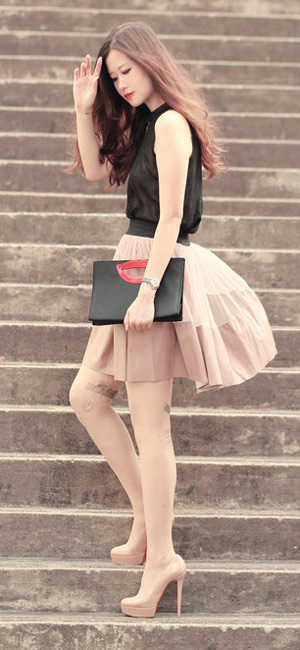 Lướt phố Hồng Kông ngắm chân dài - 5