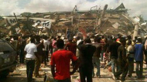 Ghana: Trung tâm mua sắm 6 tầng bất ngờ sụp đổ - 1
