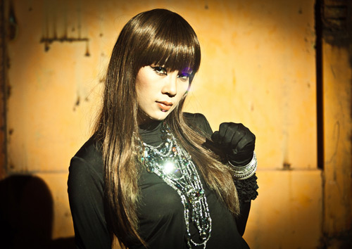 Mỹ Tâm bí ẩn trong MV mới - 6