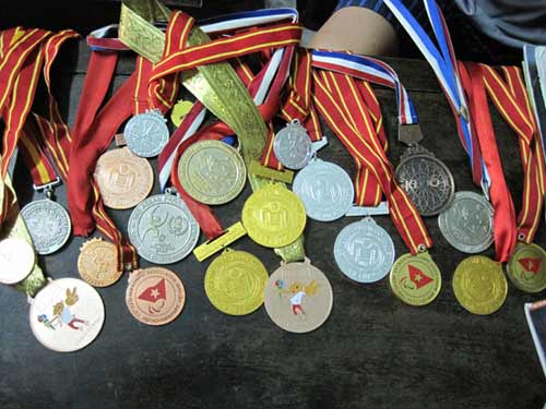 Sức sống của một “kỳ nhân” không tay - 2