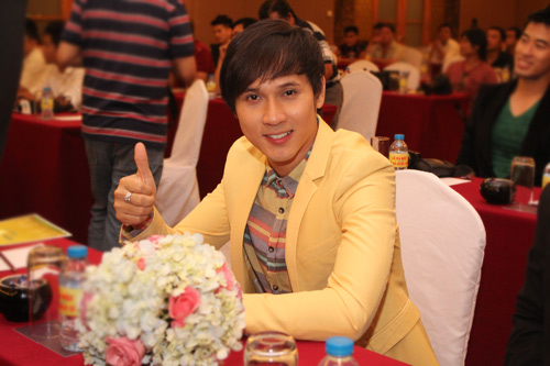 Phương Thanh xung phong làm tiền đạo - 4