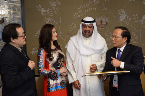 Nhã Kỳ ghi điểm với quan chức châu Á - 9