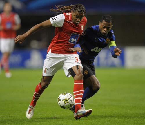 MU: Chiến thắng của hàng công - 2