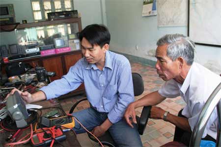 Người báo bão không lương - 2