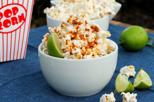 Làm bắp rang bơ chua cay cực dễ! - 8