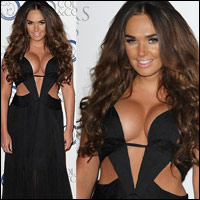 Xu hướng thời trang - Nữ tỷ phú phô trương vòng 1 "ngộp thở"