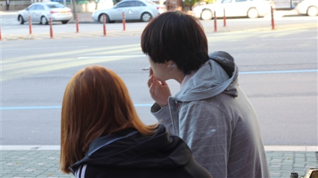 Hàn Quốc: Trẻ bán dâm vì áp lực học hành - 2