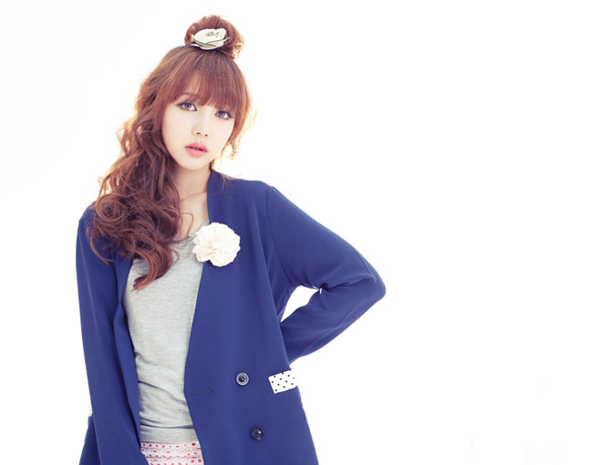 Lãng mạn với tóc xoăn giả - 7