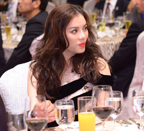 Lý Nhã Kỳ cuốn hút tại tiệc đêm - 11