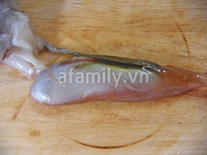 Cơm chiên mực đậm đà ngày cuối tuần - 2