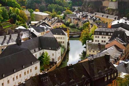 Chiêm ngưỡng 10 vùng đất giàu nhất thế giới - 2